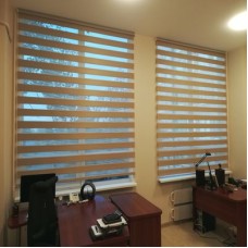 Головне вірно встановити жалюзи. Головне вірно встановити жалюзи.